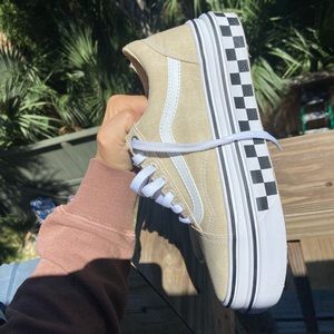Vans Old Skool Super ComfyCush Tan Platform Shoes size 8 womens worn once